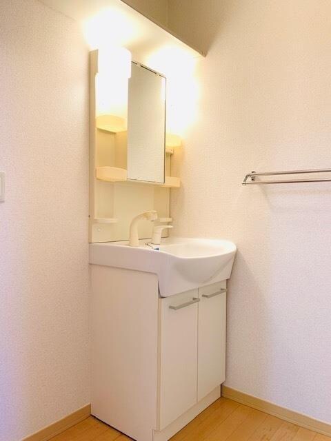 洗面化粧台 ラーマヤナ