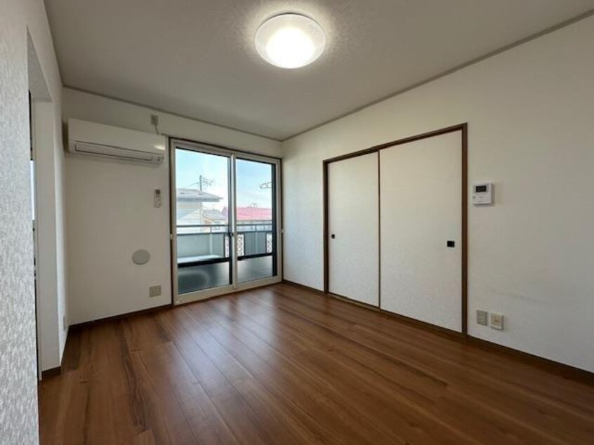 リビング ロイヤルガーデン広面Ｃ