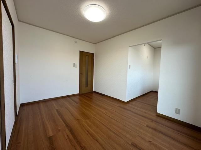 リビング ロイヤルガーデン広面Ｃ