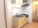 キッチン ドヌール寺内