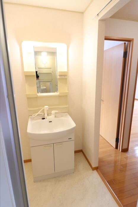 シャンプードレッサー エステート八橋