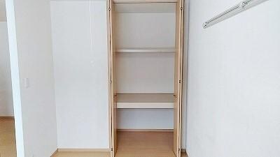 収納 グランモア富樫