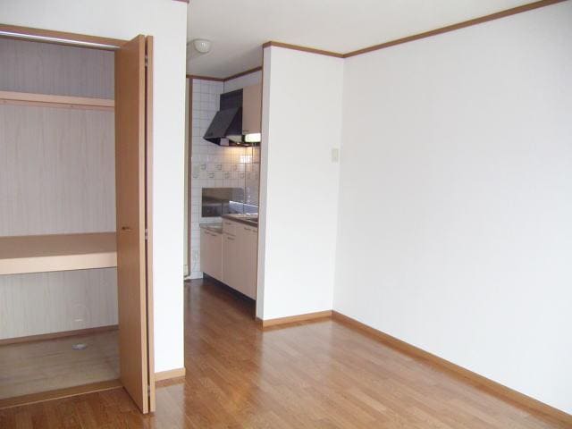 ☆洋室☆ リバーサイド広面