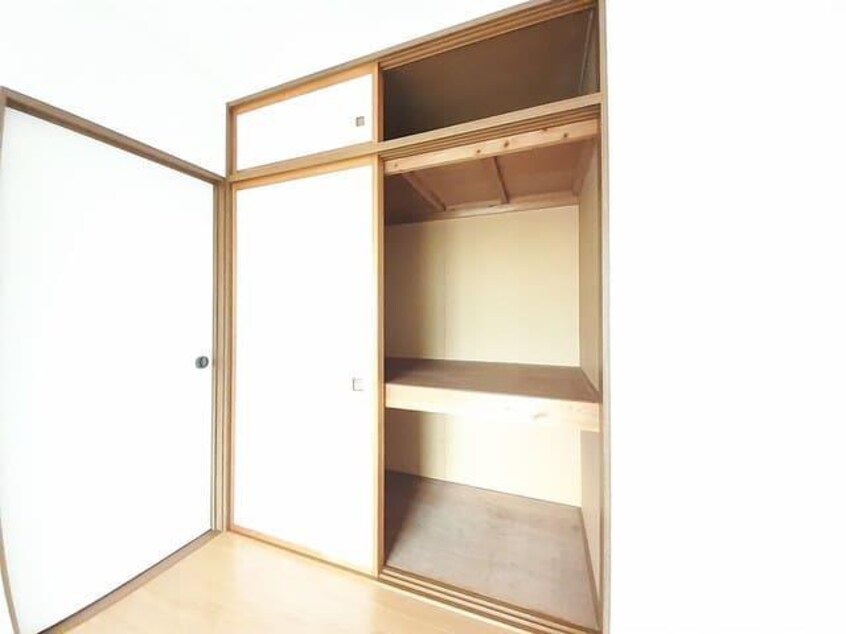 収納 エスポワール水戸瀬