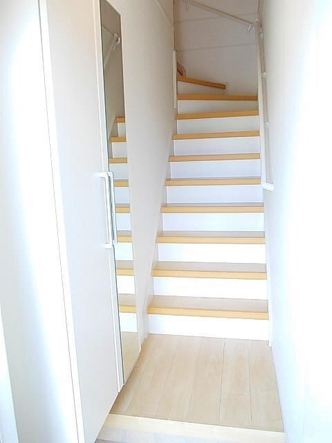 玄関 イ・ミリ　アペックス