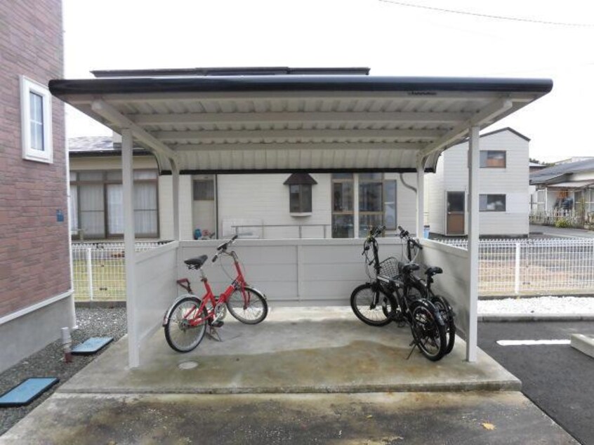 ☆駐輪場☆ スウィート・フル・ブライア