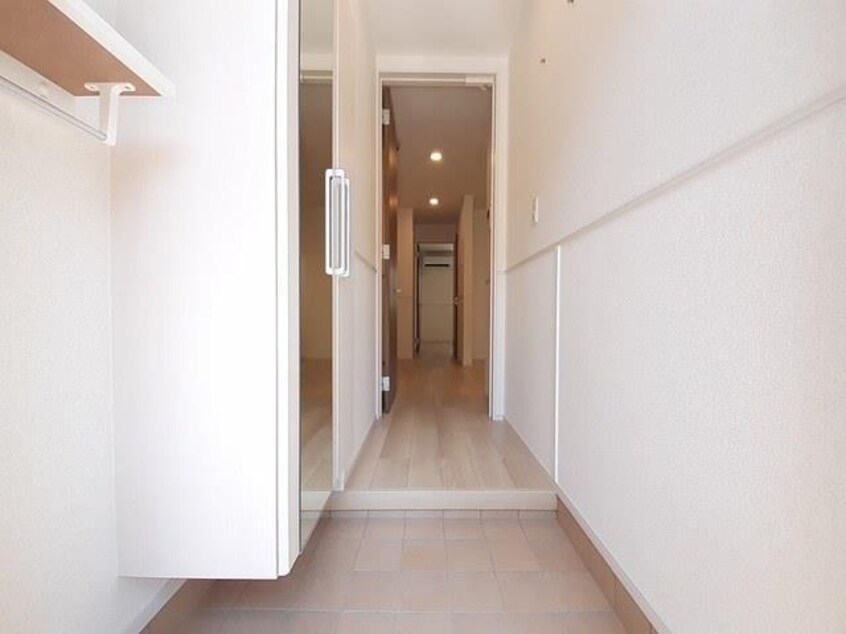 玄関 プラシード