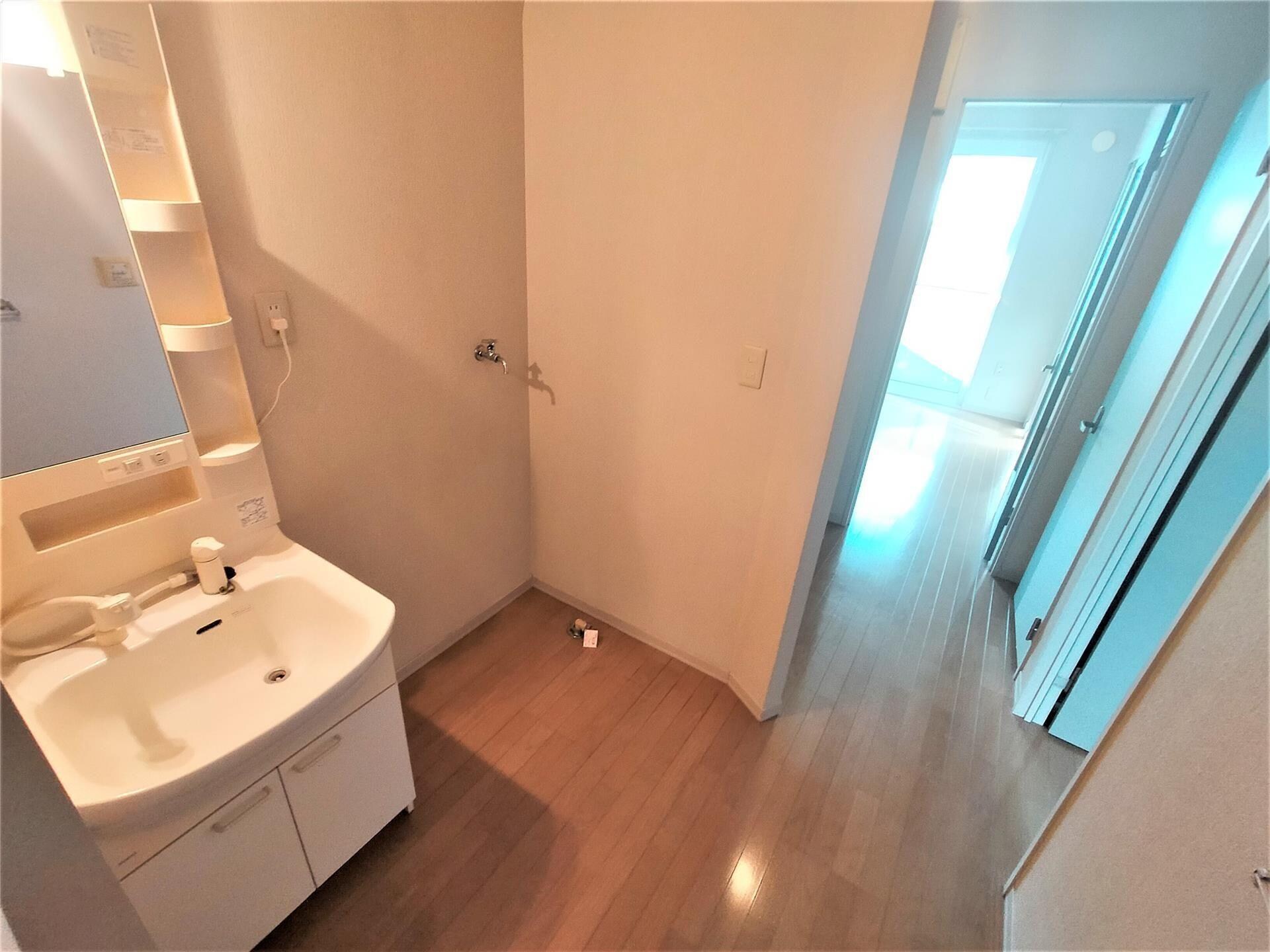 洗面脱衣所 Ｇｒｅｅｎ　Ｇａｂｌｅｓｌ