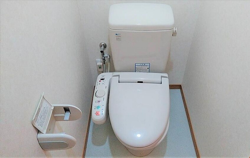 ☆シャワートイレ☆ サンパークタカナオ