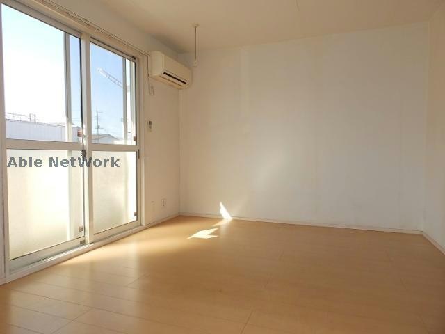  サンファーストＡ