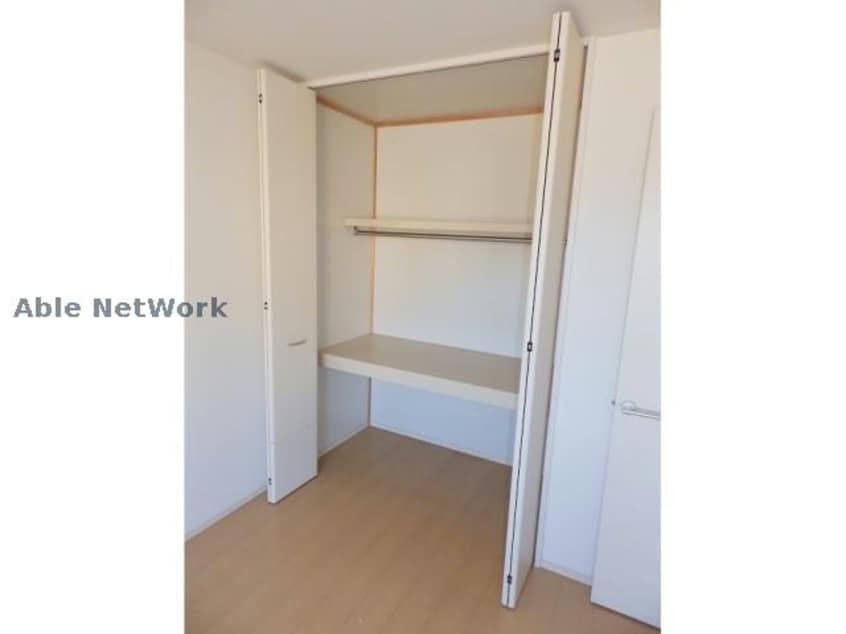  サンファーストＡ