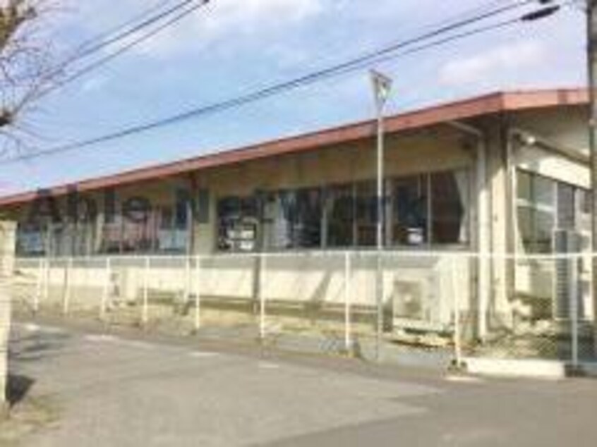 古河市立上辺見保育所(幼稚園/保育園)まで829m サンハイツ青木Ａ