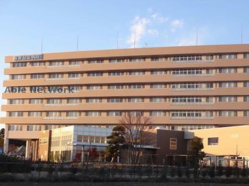 友愛記念病院(病院)まで2350m リビングタウン古河北Ｆ