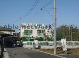 認定こども園ゆりかご幼稚園(幼稚園/保育園)まで916m サンフローラ