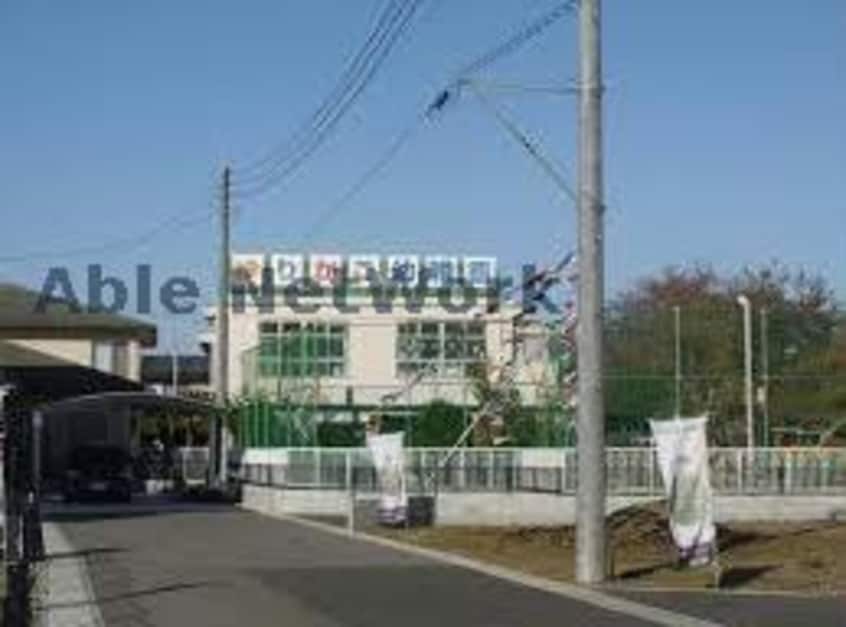 認定こども園ゆりかご幼稚園(幼稚園/保育園)まで916m サンフローラ