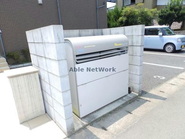 専用ゴミ置き場 エバー・グリーン