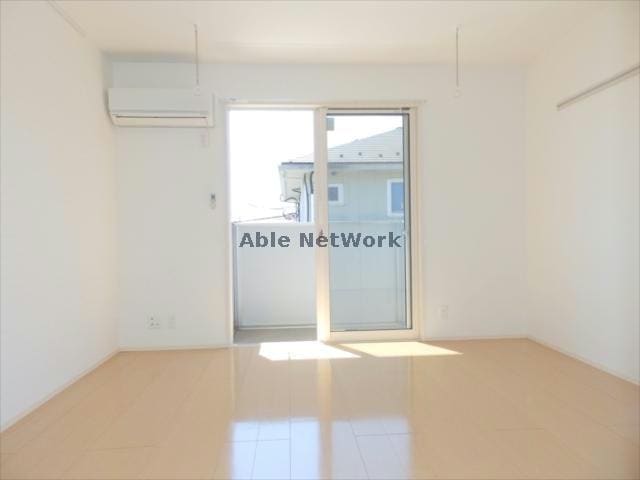  モンビラージュＤ