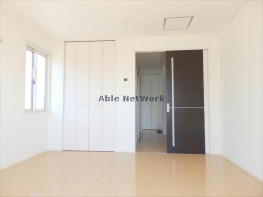  モンビラージュＤ