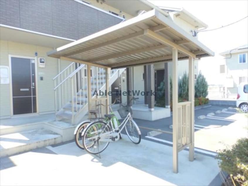  モンビラージュＤ