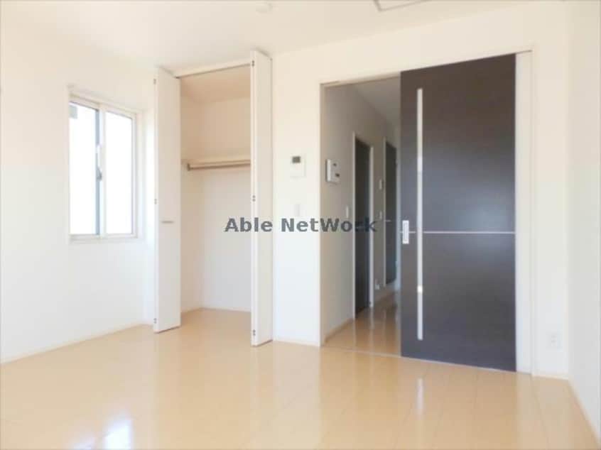  モンビラージュＤ