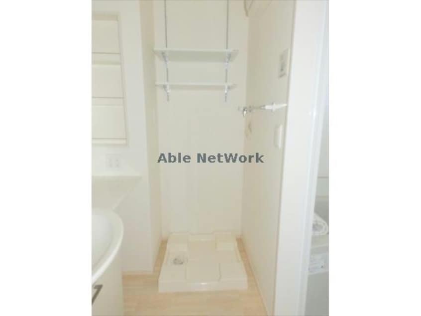 室内洗濯機置場 モンビラージュＤ