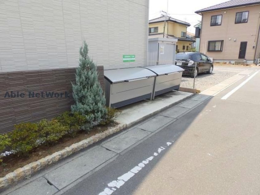 ゴミ置き場 メゾン　ド　シュシュＢ