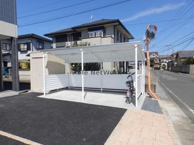  メゾン　ド　シャルール