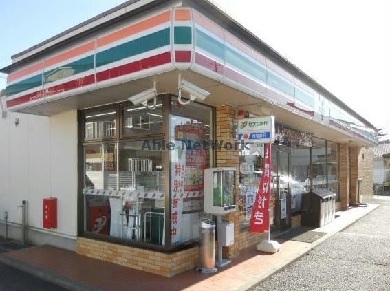 セブンイレブン小山東間々田店(コンビニ)まで190m イーグルハイツ