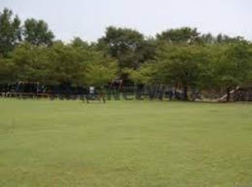 間々田美しが丘公園(公園)まで521m イーグルハイツ