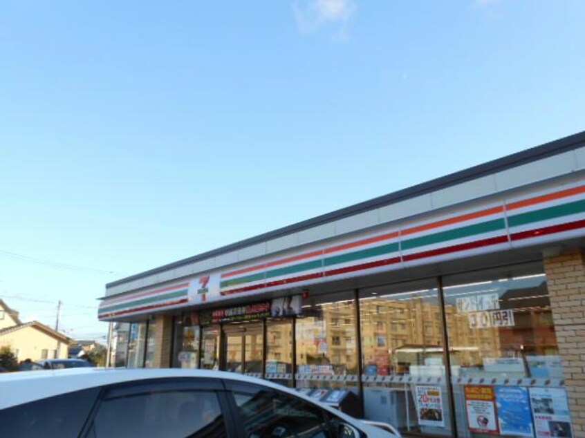 セブンイレブン新発田東新町2丁目店(コンビニ)まで543m 白新線・羽越本線（新潟県内）/新発田駅 徒歩18分 2階 築22年