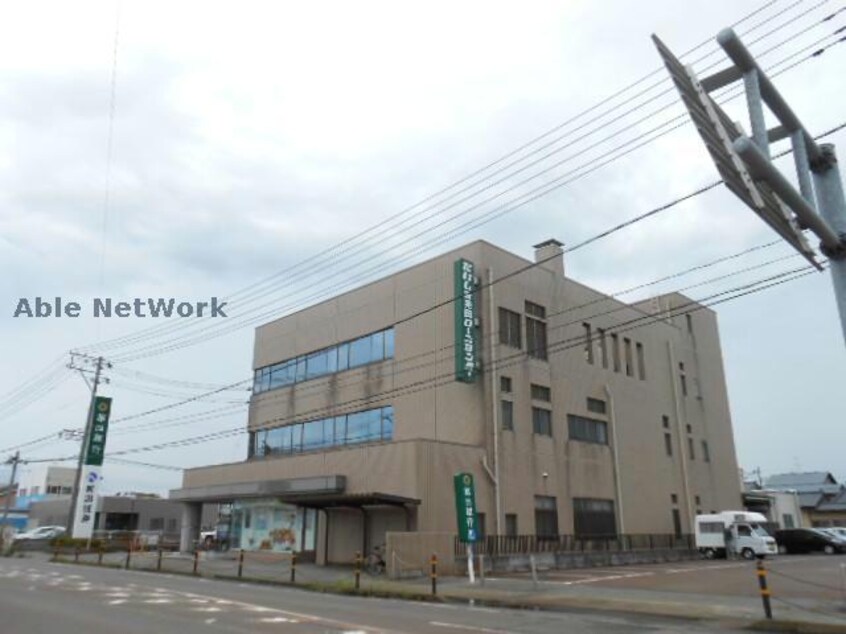 第四銀行新発田西支店(銀行)まで1053m 白新線・羽越本線（新潟県内）/西新発田駅 徒歩23分 1階 築31年