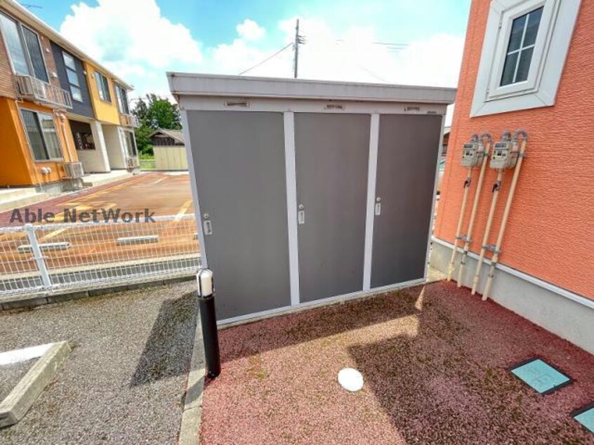 物置 白新線・羽越本線（新潟県内）/西新発田駅 バス21分中曽根町下車:停歩5分 1階 築17年