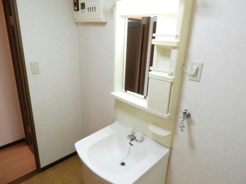  白新線・羽越本線（新潟県内）/西新発田駅 徒歩28分 3階 築25年