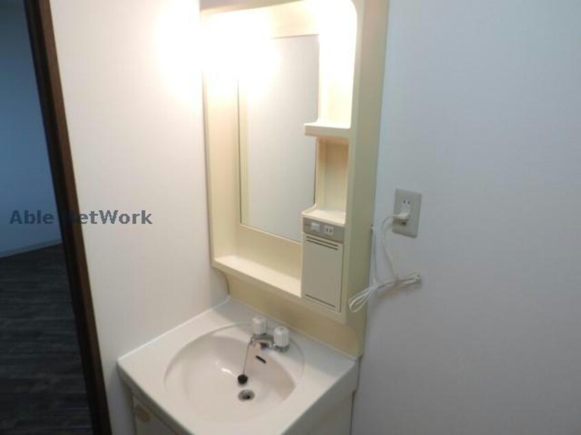  白新線・羽越本線（新潟県内）/新発田駅 徒歩11分 3階 築28年