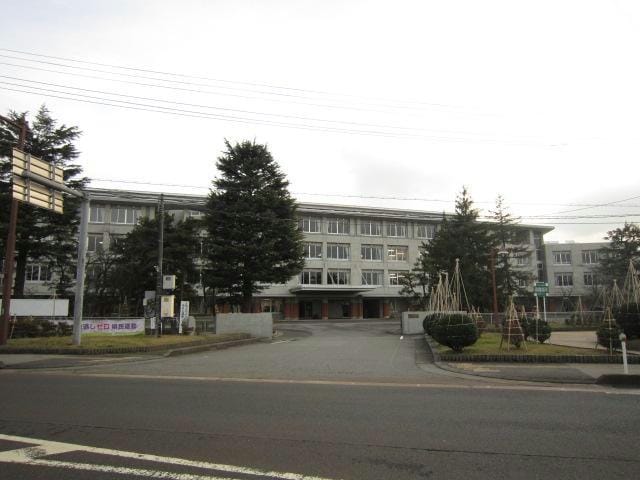 新発田高校(高等学校/高等専門学校)まで3100m 白新線・羽越本線（新潟県内）/新発田駅 バス18分天の原下車:停歩2分 2階 築15年