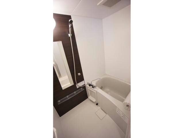 浴室 白新線・羽越本線（新潟県内）/新発田駅 徒歩8分 1階 築7年