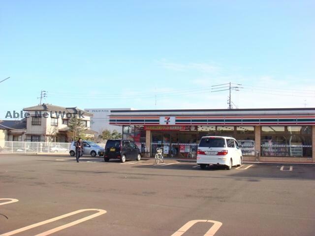 セブンイレブン新発田豊町4丁目店(コンビニ)まで611m 白新線・羽越本線（新潟県内）/新発田駅 徒歩8分 2階 築7年