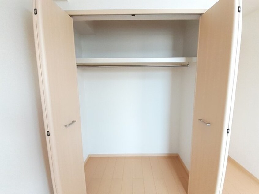 収納 サン・メーラⅠ