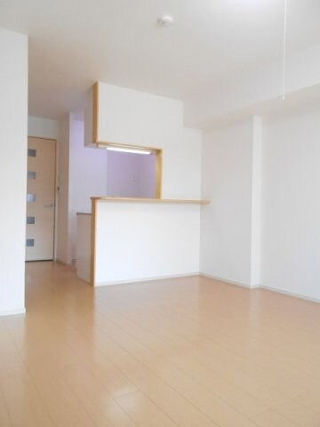 居室・リビング サンリット　ヴィラ