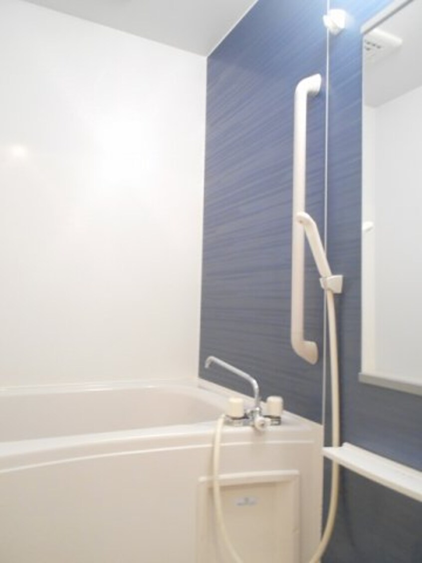 バス／シャワールーム等 サンリット　ヴィラ