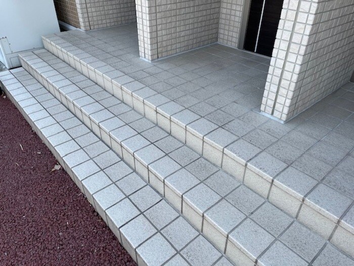 ロビー ハウス フォーレスト