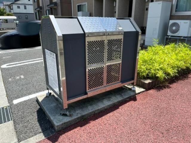 ゴミステーション ハウス フォーレスト