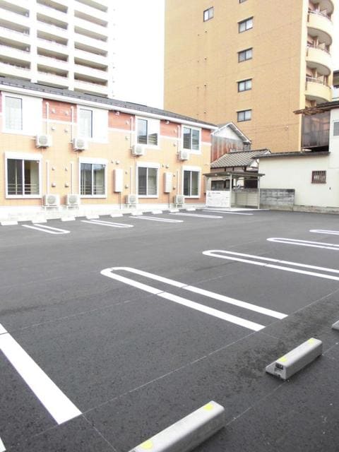 駐車場 トゥワールフ　十日町