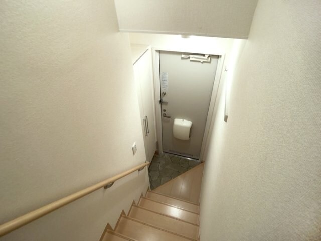 玄関（内側） レーブフレシール