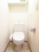 トイレ リッチオークヒルズＤ