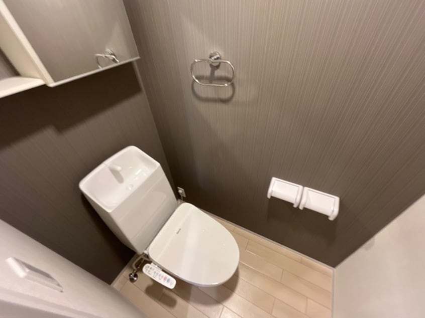 シャワー付トイレ(イメージ) コンテント