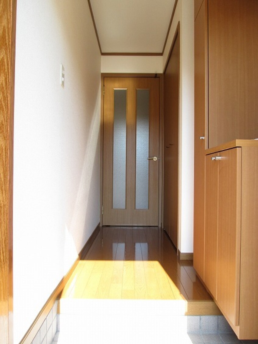 玄関 オルテンシア　Ａ