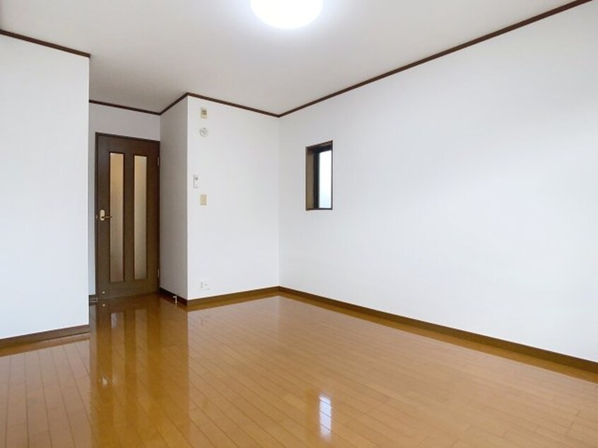 201号室の写真になります。 シャトーレⅡ