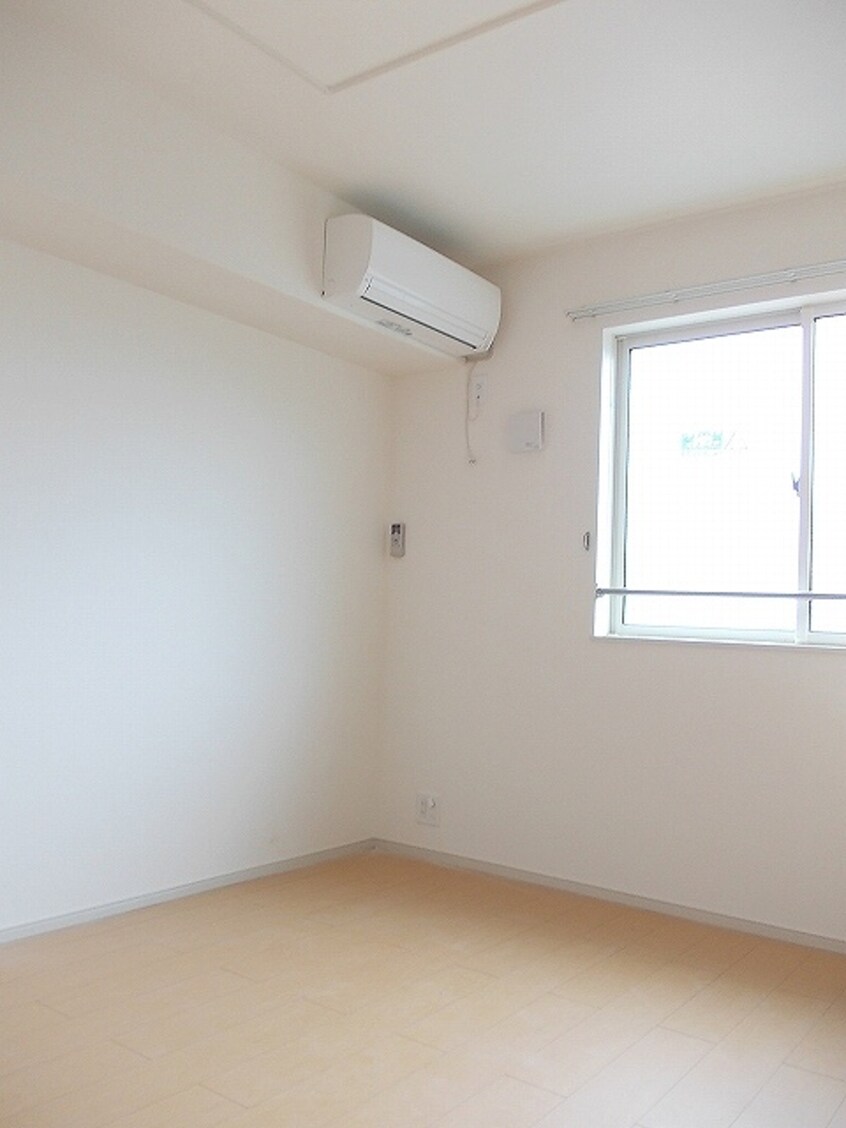 居室・リビング シャイン