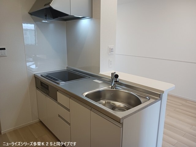 キッチン フォンテーヌⅢ　Ａ